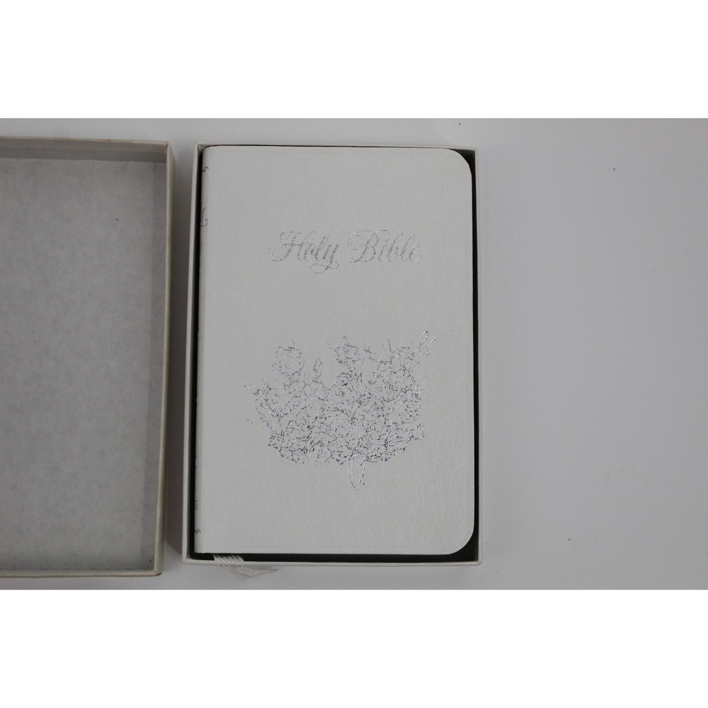 VTG 90s Brides Bible Riverside KJV Wedding White Leather Silver Page Edges